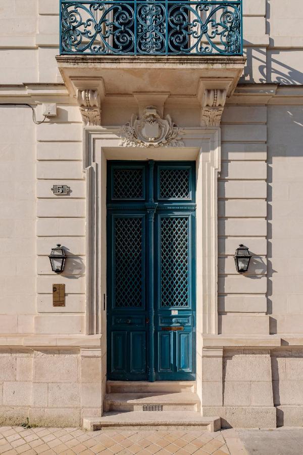 Hotel Corneille - Entree Autonome, Reception En Ligne - Encore Mieux Tours Dış mekan fotoğraf